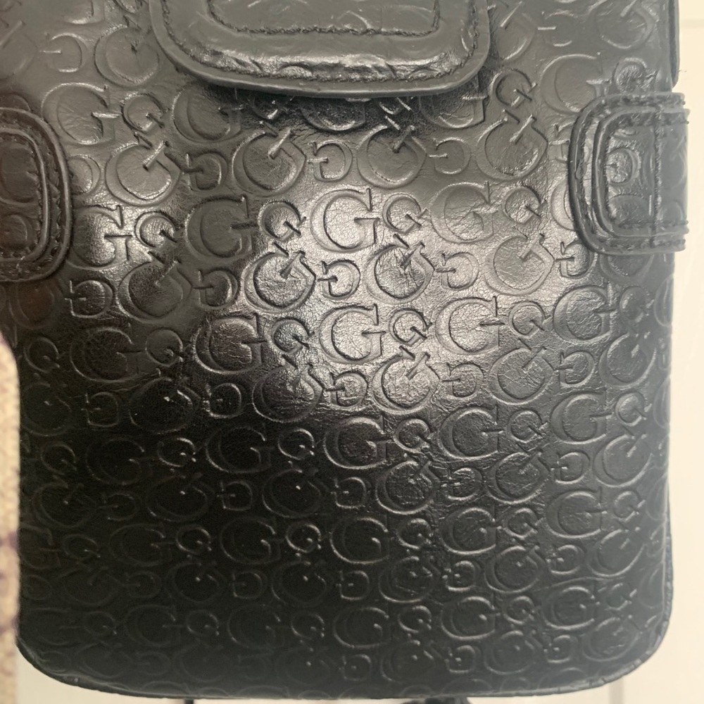 Guess Satchel - Picture 4 of 4